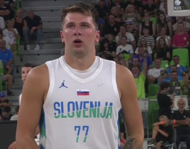 居功至伟！福克斯怒砍31分5篮板5助攻，下半场22分（福克斯爆发：31分5篮板5助攻，下半场狂轰22分）