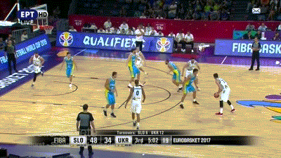 欧冠三连胜！马竞3-2客胜埃因霍温 阿尔瓦雷斯破门 瑟尔洛特传射（马竞客场3-2擒埃因霍温，欧冠豪取三连胜：阿尔瓦雷斯建功，瑟尔洛特传射）