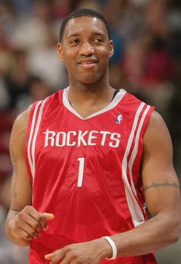 记者：佛罗伦萨球员不满基恩500万高薪，后者态度也存在问题（记者称佛罗伦萨更衣室不满基恩500万年薪，其态度问题亦引发争议）