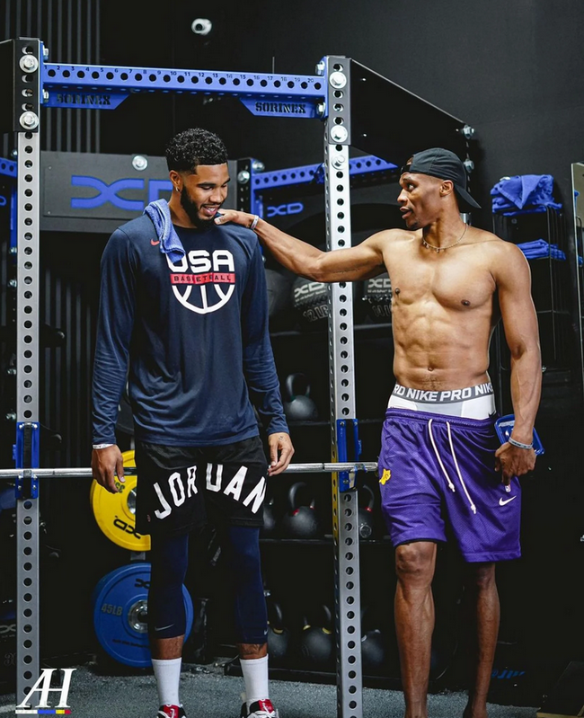 萨拉赫越权炮轰球队，离队倒计时或冬季转会（萨拉赫公开抨击球队，离队倒计时开启或冬窗转会）